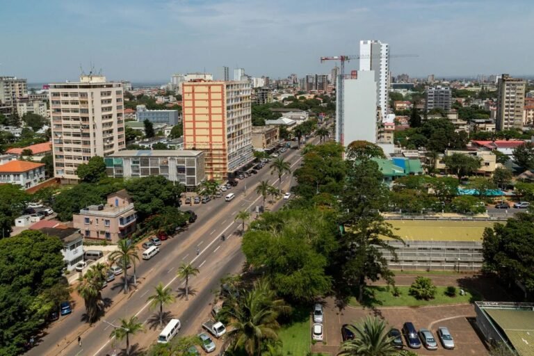 Maputo-Mozambique_Easy-Resize.com_